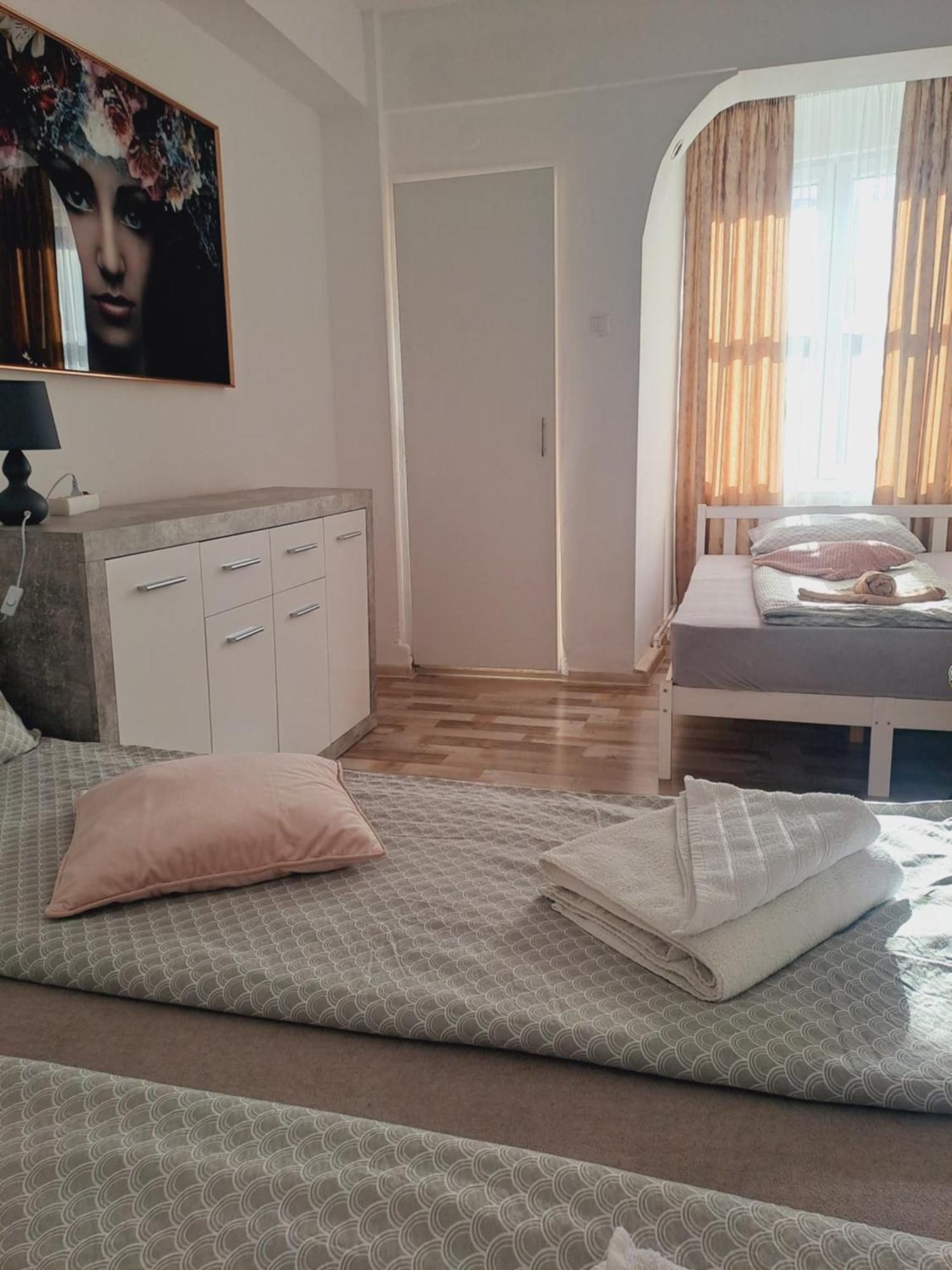 7 Level Central Apartments Miercurea Ciuc Chambre photo